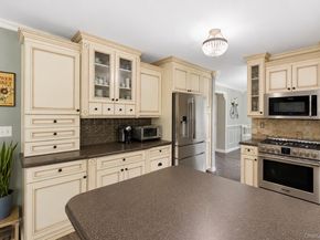 6 Lea Avenue, Manorville NY 11949