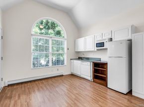 2 Lincoln Avenue, Islip Terrace NY 11752