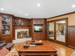 119 Plainview Road, Woodbury NY 11797