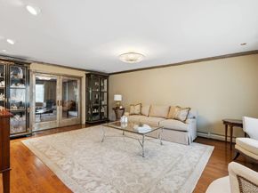 119 Plainview Road, Woodbury NY 11797