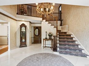 119 Plainview Road, Woodbury NY 11797