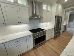 469 Andrews Road, Mineola NY 11501