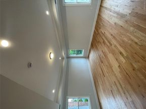 469 Andrews Road, Mineola NY 11501