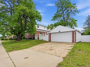 646 Macon Place, Uniondale NY 11553