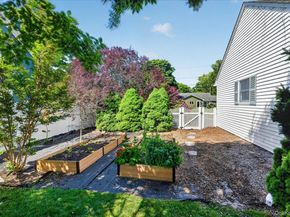 17 Barteau Avenue, Blue Point NY 11715