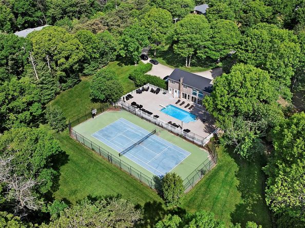 133 Old Country Road, East Quogue NY 11942
