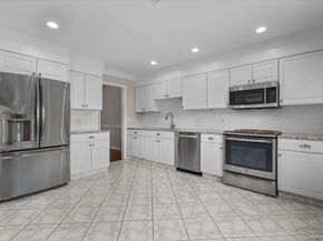 758 Heritage Hills B, Somers NY 10589