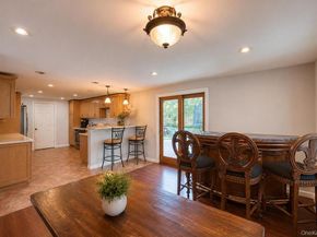 3 Sugar Pine Circle, Medford NY 11763