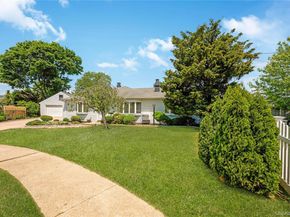 2316 Poe Court, Seaford NY 11783