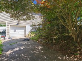 5 Olive Street, Rocky Point NY 11778