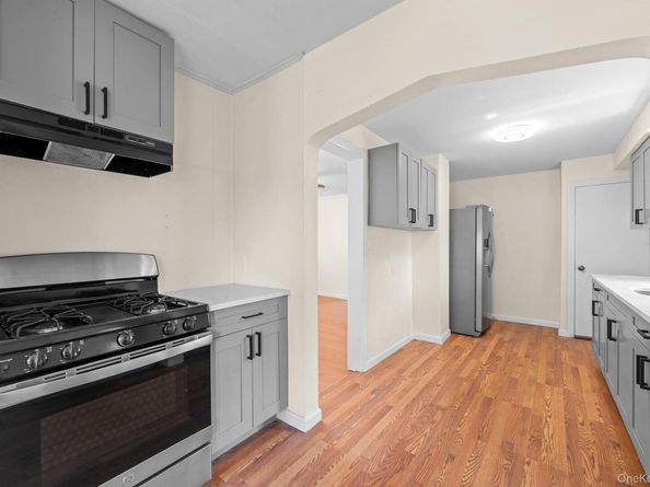1 Lewis Place, Lynbrook NY 11563