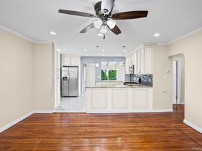 85 Todd Road, Valley Stream NY 11580