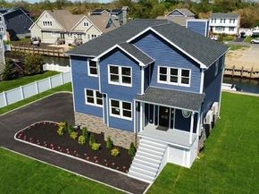 851 W Bay Drive, West Islip NY 11795