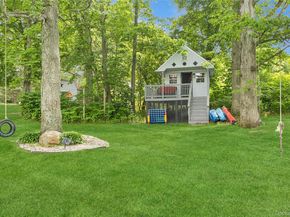 42 Adelia Path, Jamesport NY 11901
