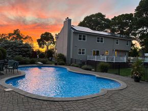 42 Adelia Path, Jamesport NY 11901