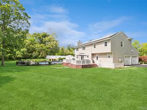 42 Adelia Path, Jamesport NY 11901