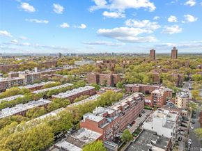 71-33 162nd Street 3F, Fresh Meadows NY 11365
