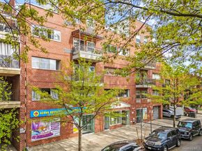 71-33 162nd Street 3F, Fresh Meadows NY 11365