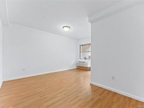 71-33 162nd Street 3F, Fresh Meadows NY 11365