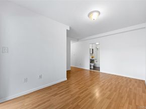 71-33 162nd Street 3F, Fresh Meadows NY 11365