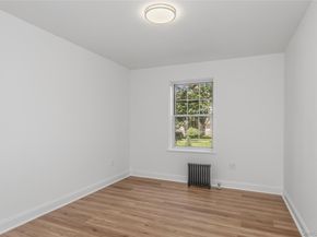 51-34 30 Avenue E2, Woodside NY 11377