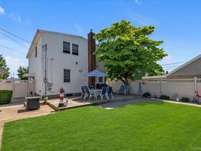 206 Arlington Street, Mineola NY 11501
