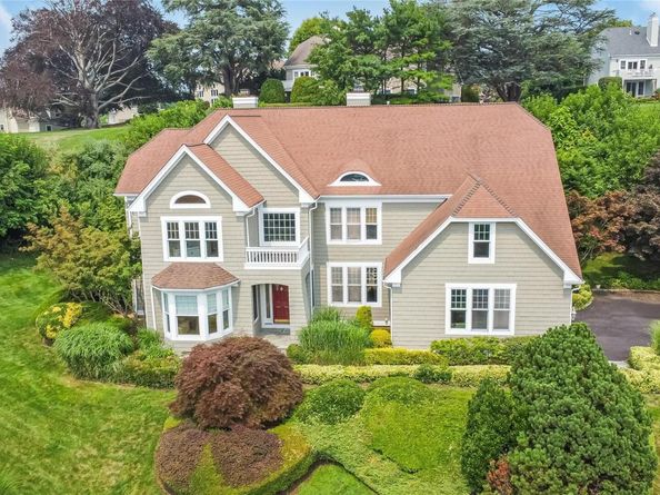 47 Pembroke Drive, Glen Cove NY 11542