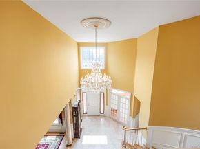 47 Pembroke Drive, Glen Cove NY 11542