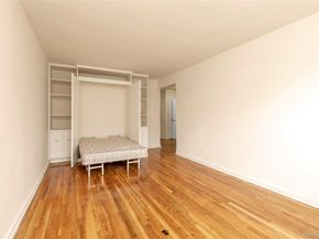 31-85 Crescent Street 2nd, Astoria NY 11106