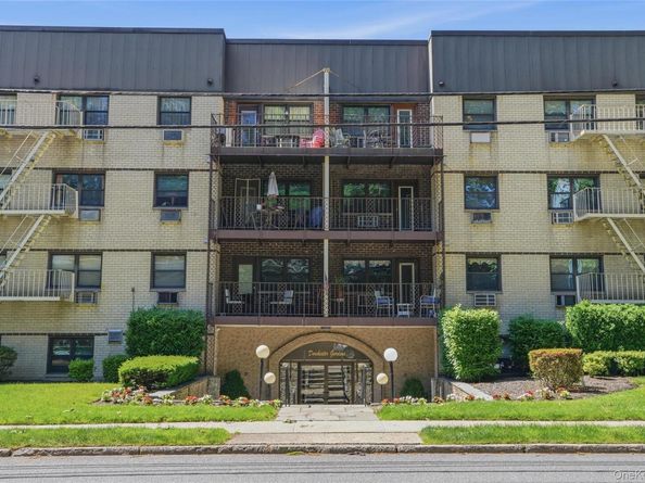 2241 Palmer Avenue 4M, New Rochelle NY 10801