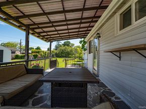 31 Pickwick Drive, Commack NY 11725