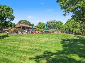 86 Woods Brooke Terrace, Ossining NY 10562