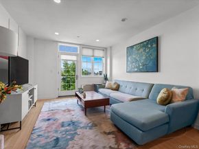 2519 35th Street 4C, Astoria NY 11103