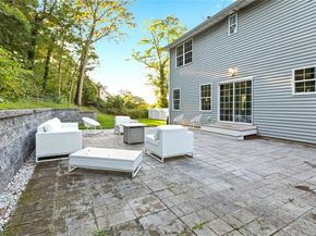 24 Belmont Road, Sound Beach NY 11789