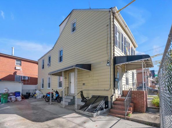120-19 20th Avenue, College Point NY 11356
