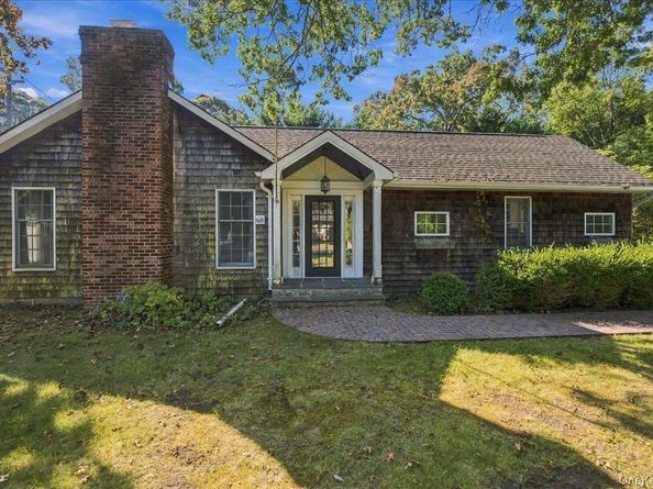68 Don Street, East Patchogue NY 11772