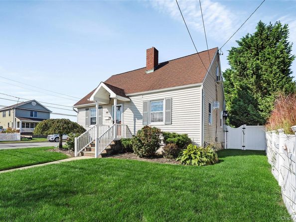200 Forest Avenue, Massapequa NY 11758