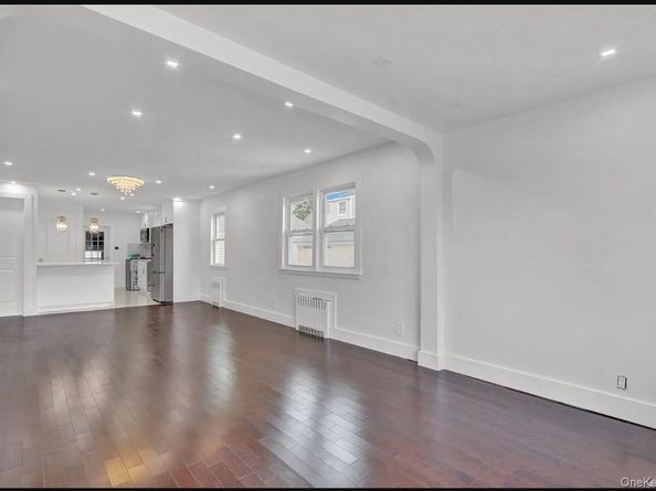 57 Catherine Avenue, Franklin Square NY 11010