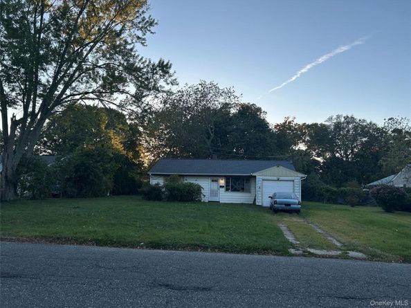 1056 Bay Shore Avenue, Bay Shore NY 11706
