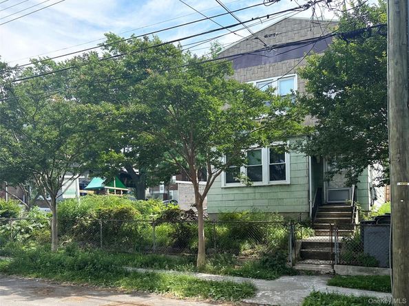 6538 51st Road, Woodside NY 11377