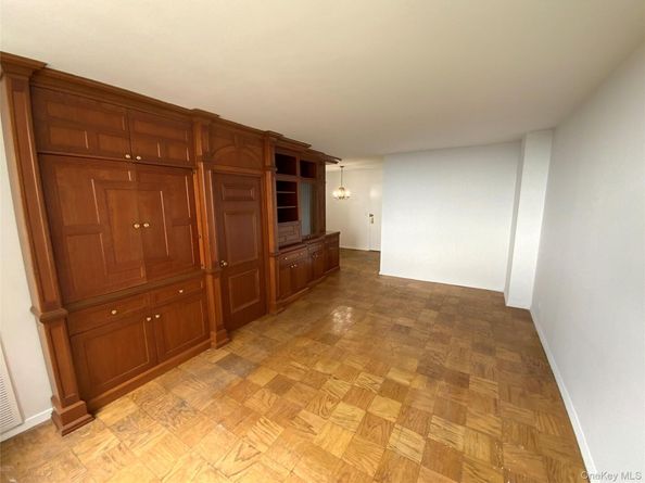 26910 Grand Central Parkway 27Z, Floral Park NY 11005