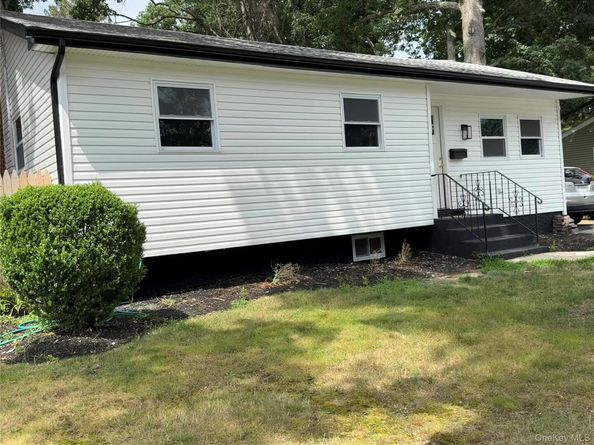 221 State Avenue, Wyandanch NY 11798