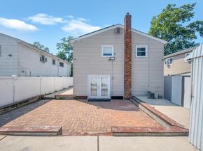 30 Sutton Street, Hempstead NY 11550