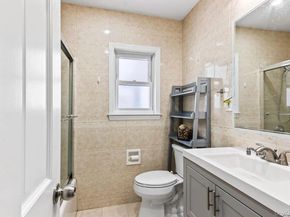 30 Aberdeen Road, New Hyde Park NY 11040