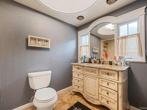 10 Spyglass Lane, East Setauket NY 11733
