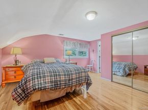 10 Spyglass Lane, East Setauket NY 11733