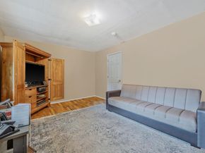 10 Spyglass Lane, East Setauket NY 11733