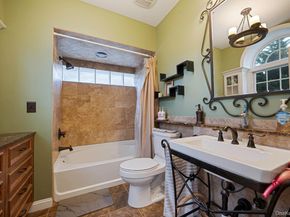 10 Spyglass Lane, East Setauket NY 11733