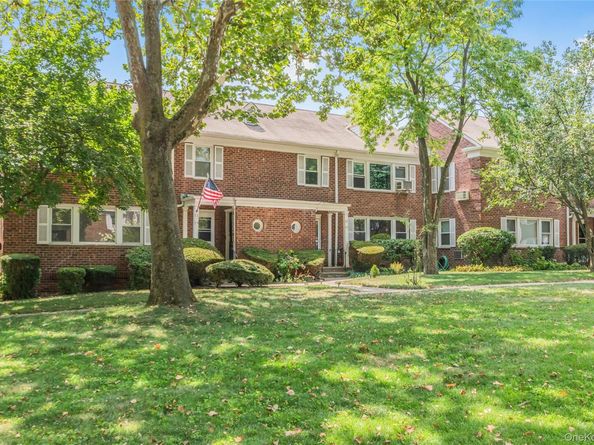 79 Lawrence Park Crescent 79, Bronxville NY 10708