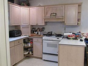8302 116th Street, Richmond Hill NY 11418
